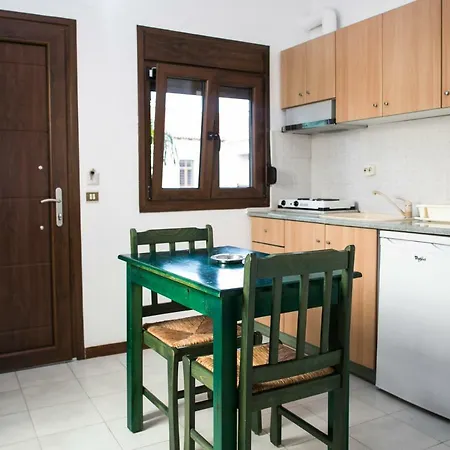 Yannis Apartments Afytos Exterior photo